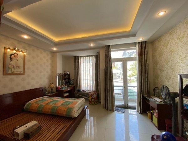 Bán nhà 4 tầng 90 m² tại Phường Hiệp Phú, Quận 9, Hồ Chí Minh
